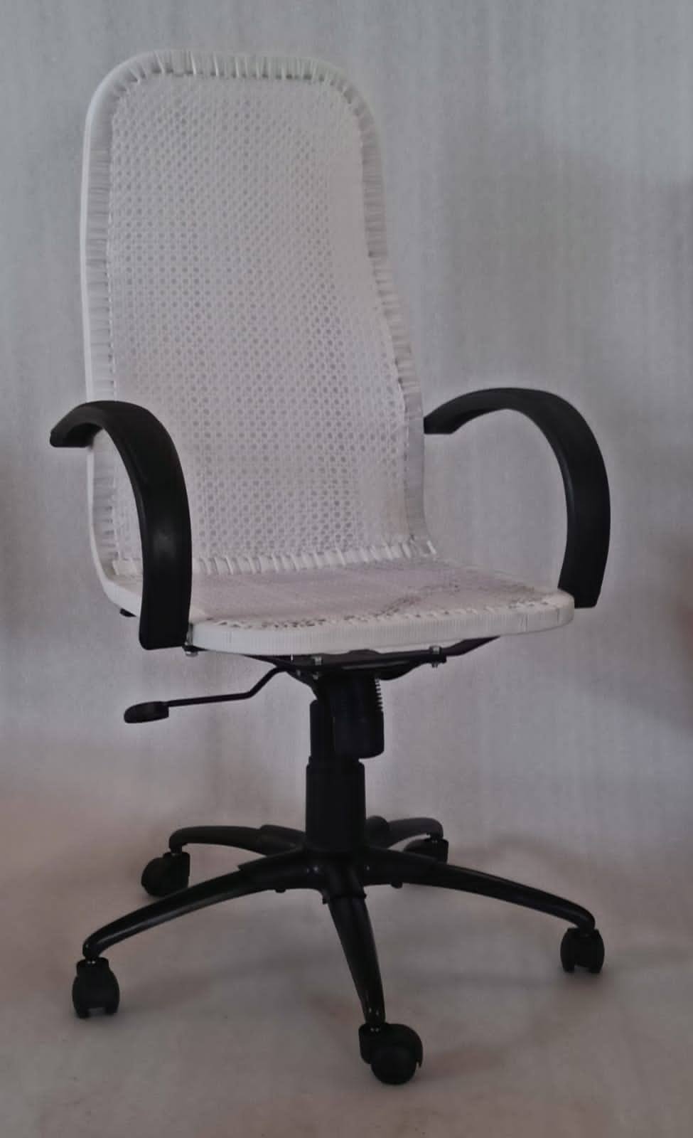 HIGHBACK WIRECHAIR